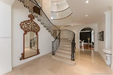 4412 N Bay Road Miami Beach FL 33140