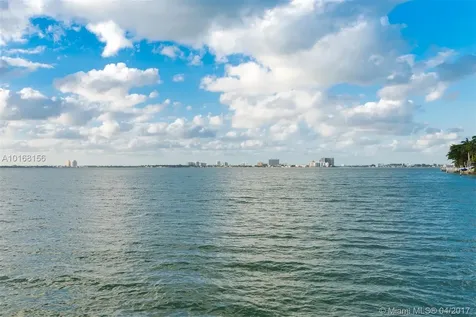 4412 N Bay Road Miami Beach FL 33140