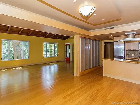 1515 NW S River Drive Miami FL 33125