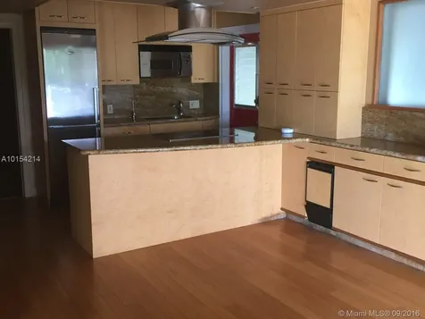 1515 NW S River Drive Miami FL 33125