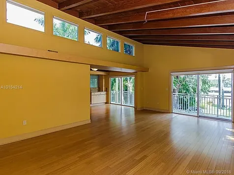 1515 NW S River Drive Miami FL 33125