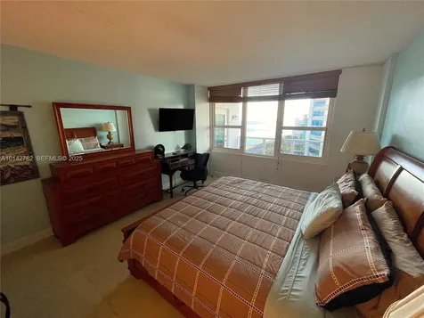 3505 S Ocean Drive Hollywood FL 33019