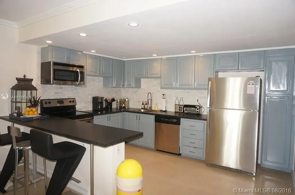 19370 Collins Avenue Seasonal Sunny Isles Beach FL 33160