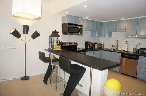 19370 Collins Avenue Seasonal Sunny Isles Beach FL 33160