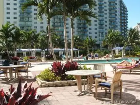 19370 Collins Avenue Seasonal Sunny Isles Beach FL 33160
