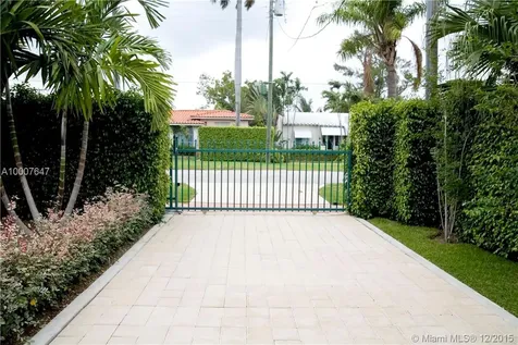 3701 Royal Palm Avenue Miami Beach FL 33140