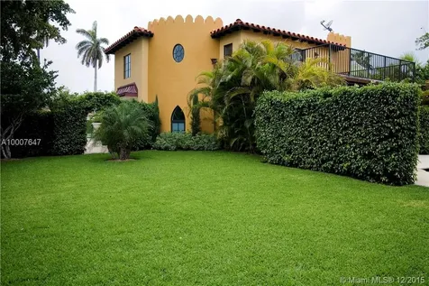 3701 Royal Palm Avenue Miami Beach FL 33140