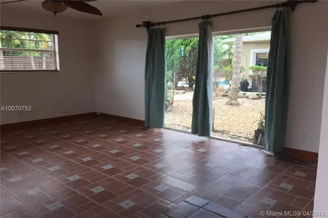 16142 SW 107 Court Miami FL 33157