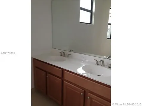 754 NE 191st Terrace Miami FL 33179