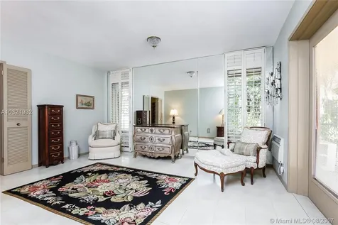 3970 Leafy Way Miami FL 33133