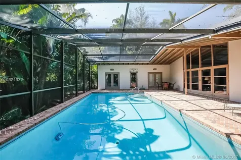 3970 Leafy Way Miami FL 33133