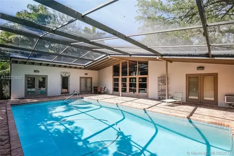 3970 Leafy Way Miami FL 33133