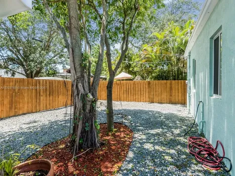 78 NW 47th Terrace Miami FL 33127