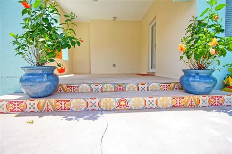 78 NW 47th Terrace Miami FL 33127