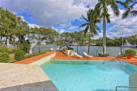 135 Leucadendra Drive Coral Gables FL 33156