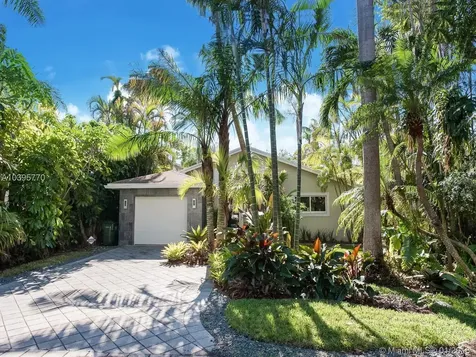 3672 Royal Palm Avenue Miami FL 33133