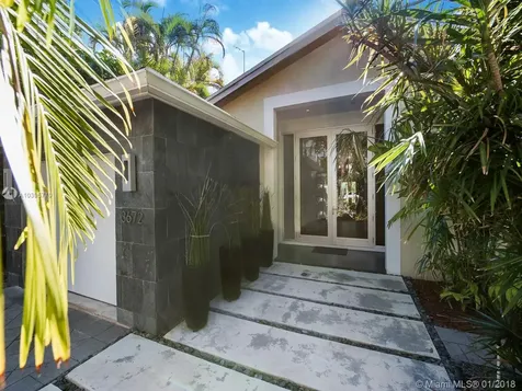 3672 Royal Palm Avenue Miami FL 33133