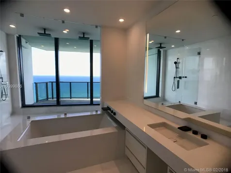 18555 Collins Avenue Sunny Isles Beach FL 33160