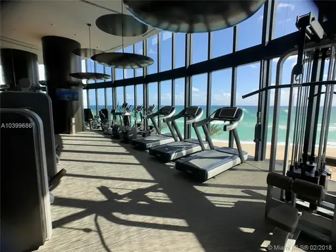 18555 Collins Avenue Sunny Isles Beach FL 33160