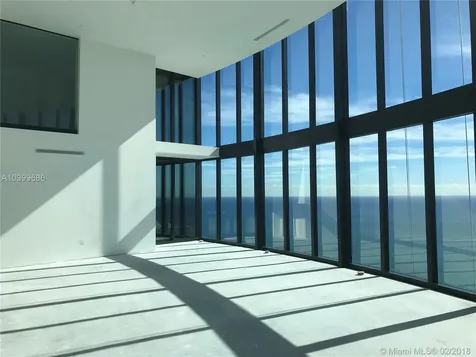 18555 Collins Avenue Sunny Isles Beach FL 33160