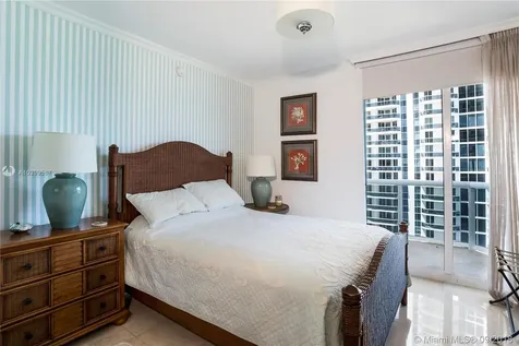 4775 Collins Avenue Miami Beach FL 33140
