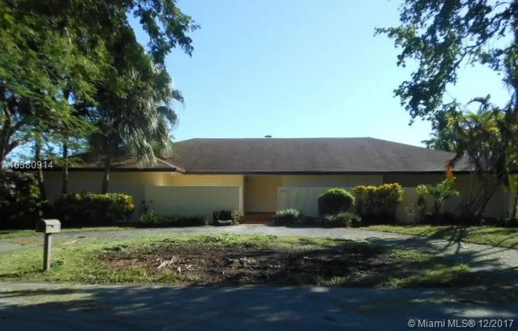 7840 SW 173rd Terrace Palmetto Bay FL 33157