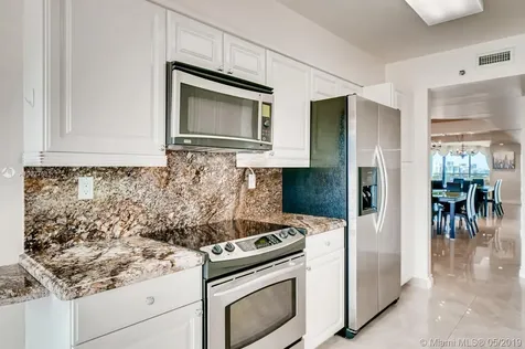 3600 Yacht Club Drive Aventura FL 33180