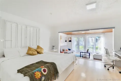19150 N Bay Road Sunny Isles Beach FL 33160