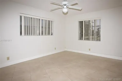 400 Chestnut Lane Weston FL 33326