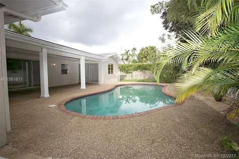 400 Chestnut Lane Weston FL 33326