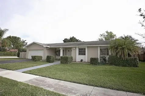 400 Chestnut Lane Weston FL 33326