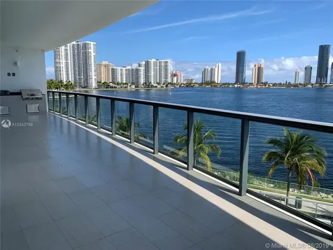 3300 NE 188th Street Miami FL 33180