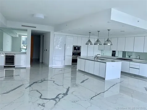 3300 NE 188th Street Miami FL 33180