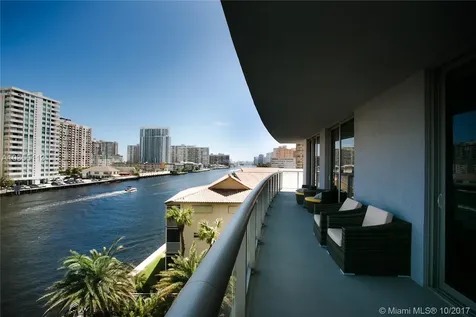2600 E Hallandale Beach Boulevard Hallandale Beach FL 33009