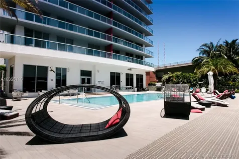 2600 E Hallandale Beach Boulevard Hallandale Beach FL 33009