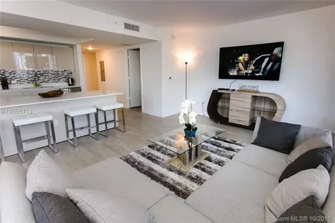 2600 E Hallandale Beach Boulevard Hallandale Beach FL 33009