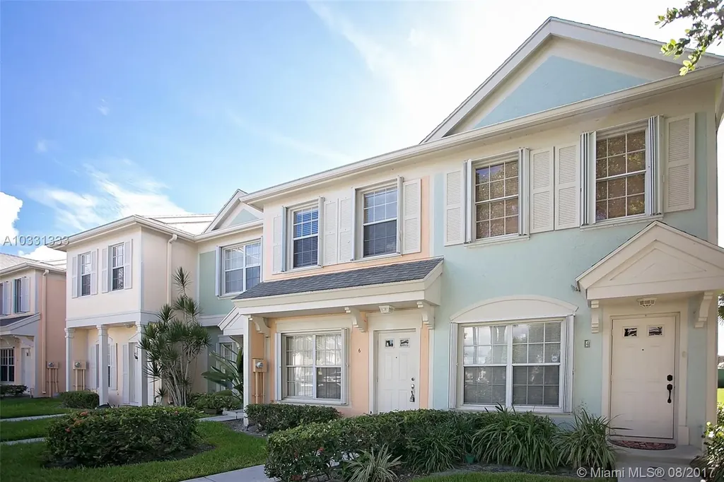 6 Key West Court Weston FL 33326