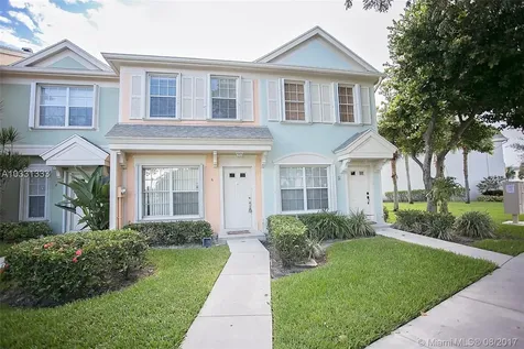 6 Key West Court Weston FL 33326