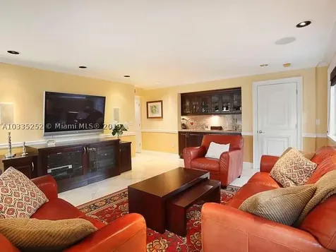 6600 Riviera Drive Coral Gables FL 33146