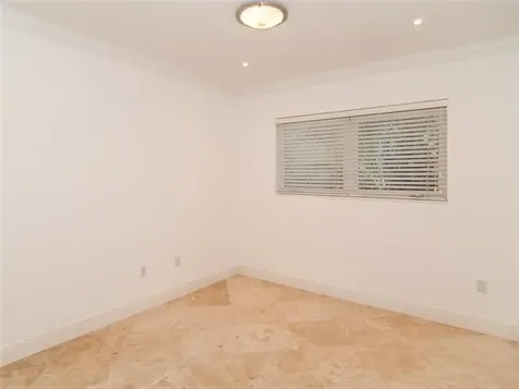 628 Ridgewood Road Key Biscayne FL 33149