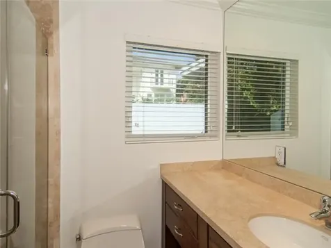 628 Ridgewood Road Key Biscayne FL 33149