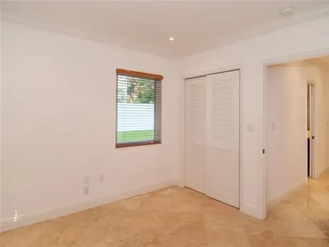 628 Ridgewood Road Key Biscayne FL 33149