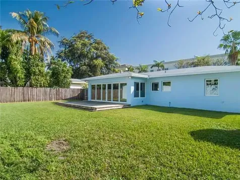 628 Ridgewood Road Key Biscayne FL 33149