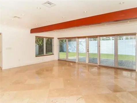 628 Ridgewood Road Key Biscayne FL 33149