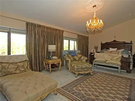 2000 S Bayshore Drive Coconut Grove FL 33133