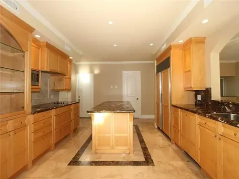 2520 Shelter Avenue Miami Beach FL 33140