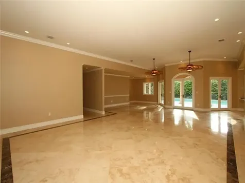 2520 Shelter Avenue Miami Beach FL 33140