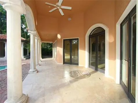 2520 Shelter Avenue Miami Beach FL 33140