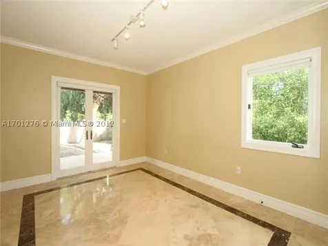 2520 Shelter Avenue Miami Beach FL 33140