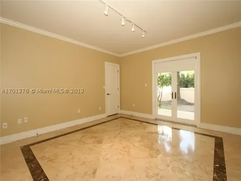 2520 Shelter Avenue Miami Beach FL 33140